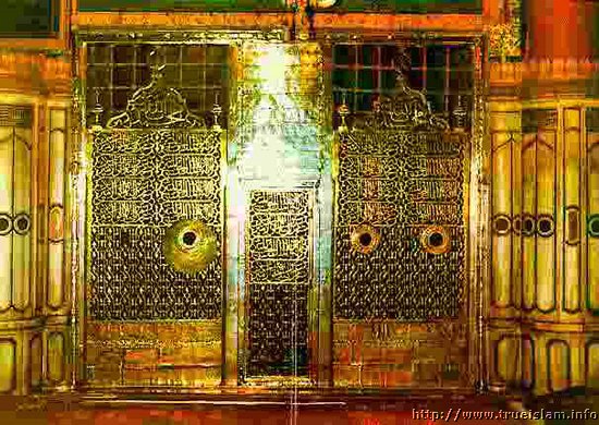 The_Golden_gate_of_Prophet_Muhammad's_tomb.jpg